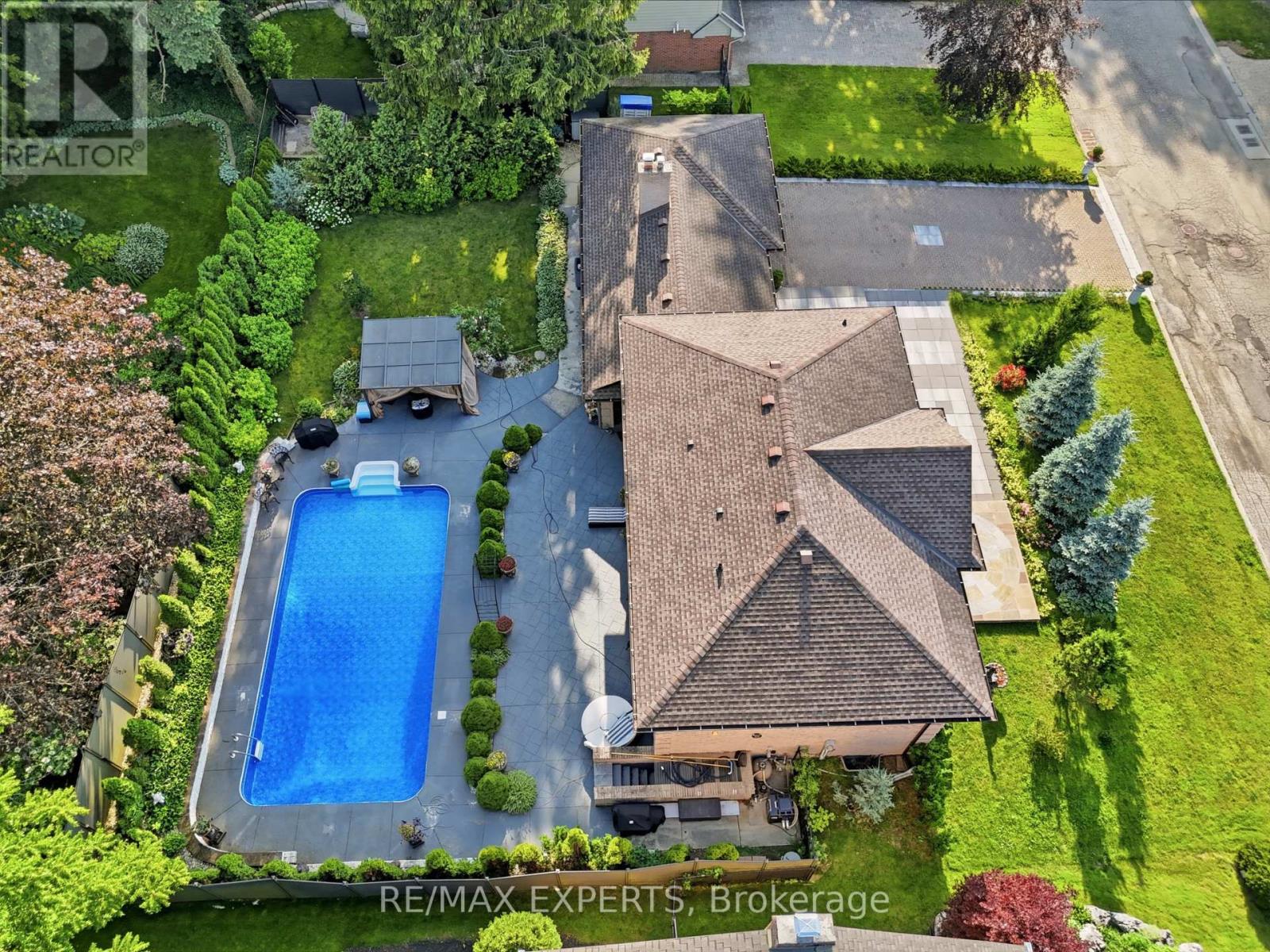 28 Stonegate Drive Property Photo 37