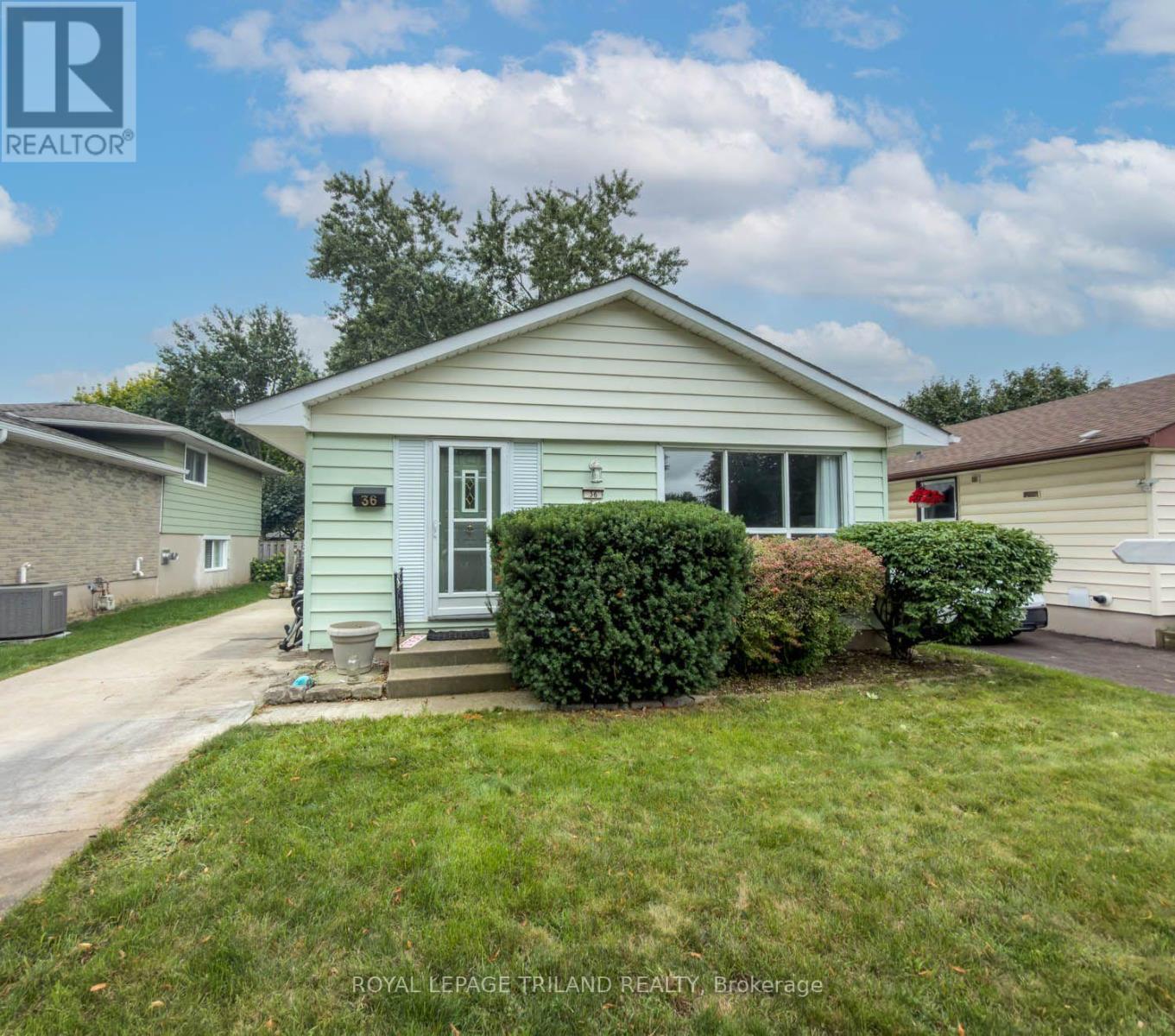 36 UPCOTT CRESCENT