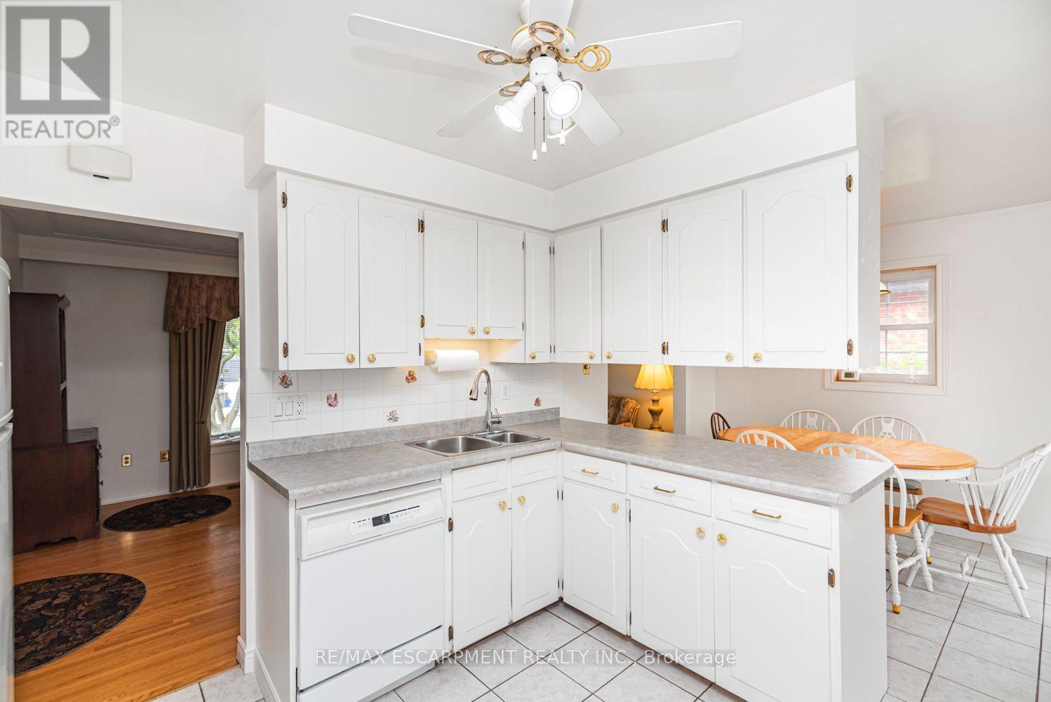 37 Lorne Avenue Property Photo 14