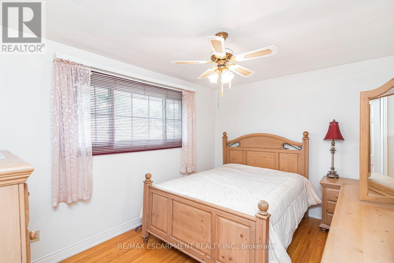 37 Lorne Avenue Property Photo 17