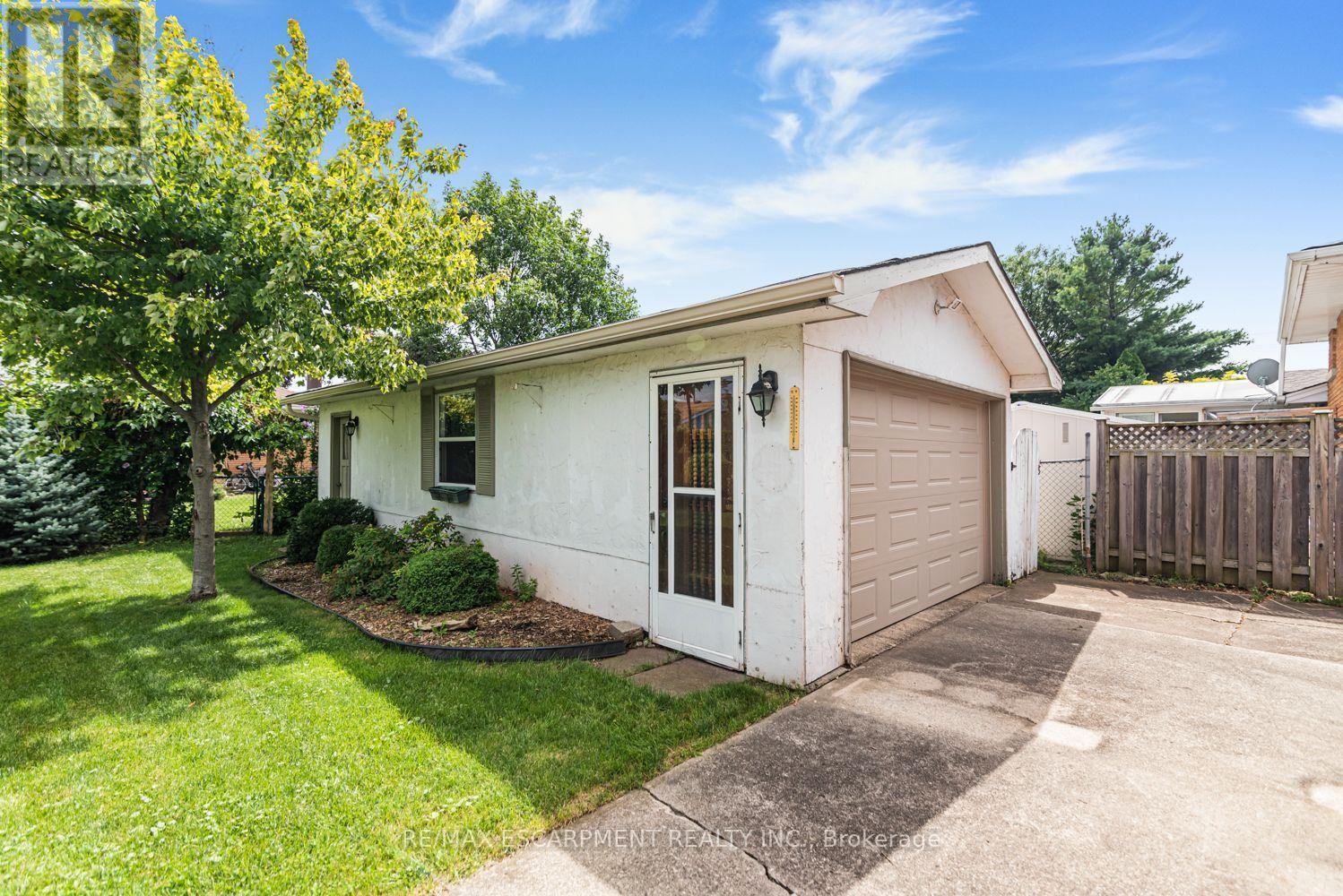 37 Lorne Avenue Property Photo 26