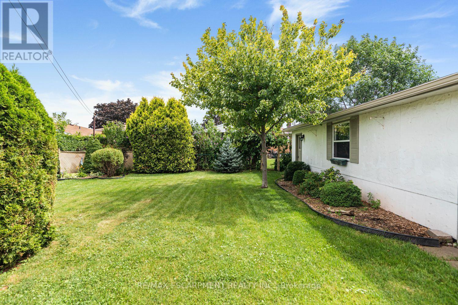 37 Lorne Avenue Property Photo 32