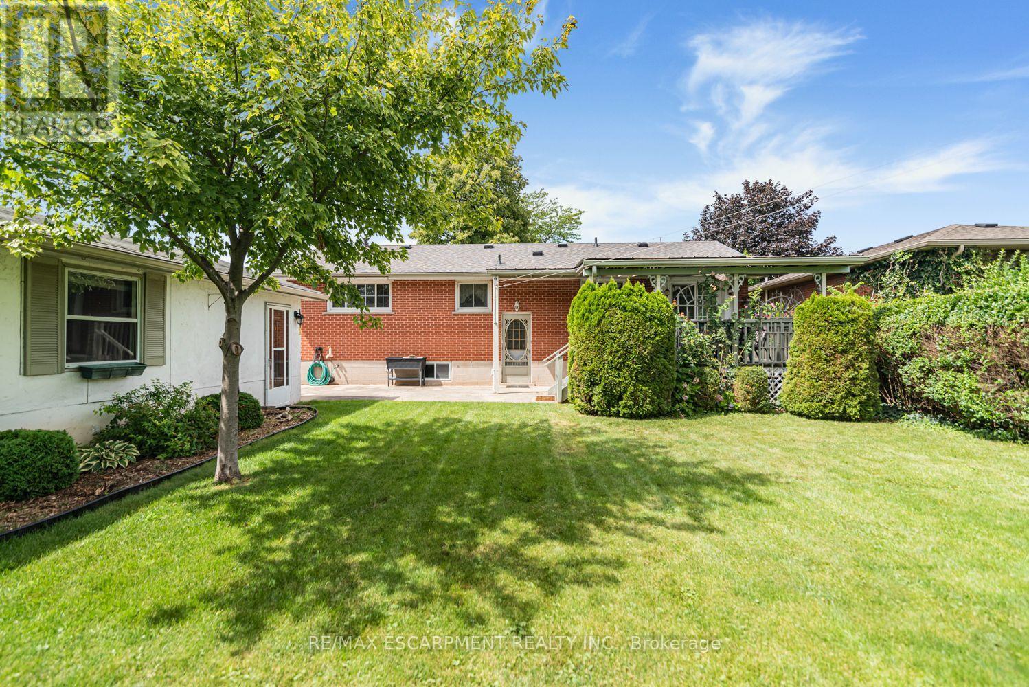 37 Lorne Avenue Property Photo 34