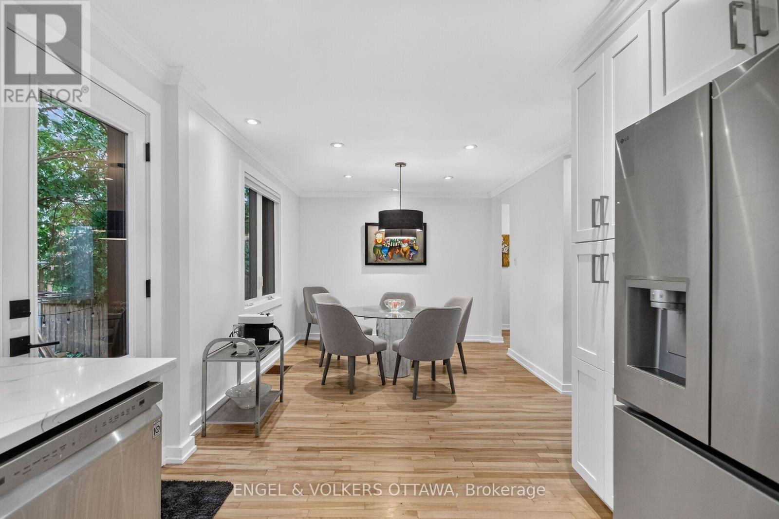 390 Princeton Avenue Property Photo 14