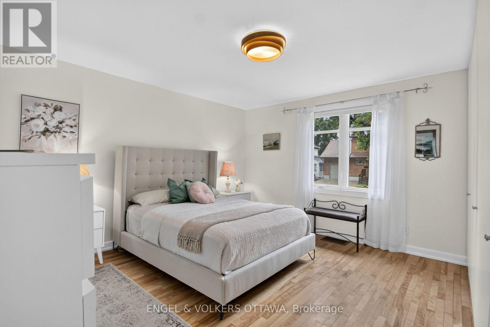 390 Princeton Avenue Property Photo 21