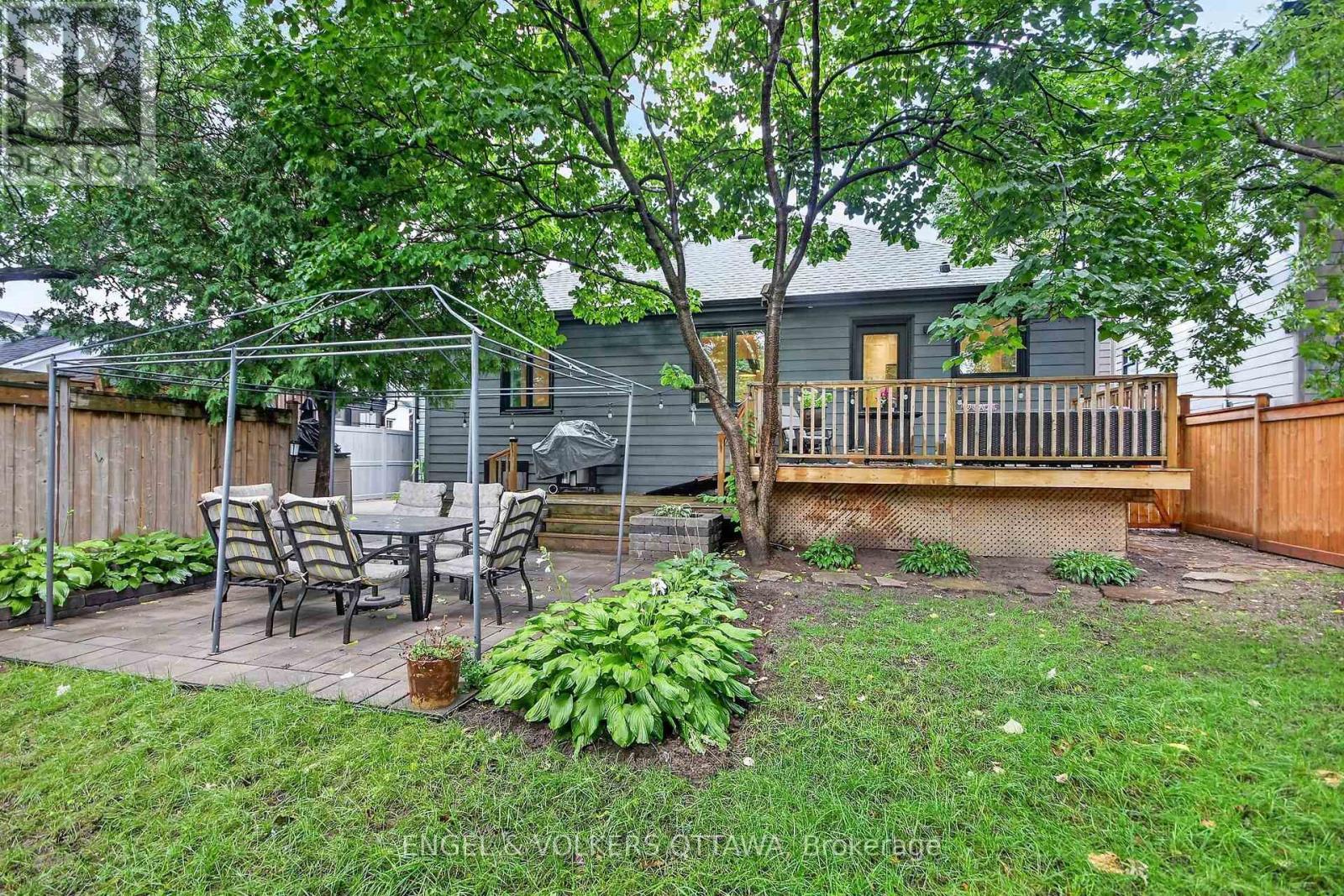390 Princeton Avenue Property Photo 49