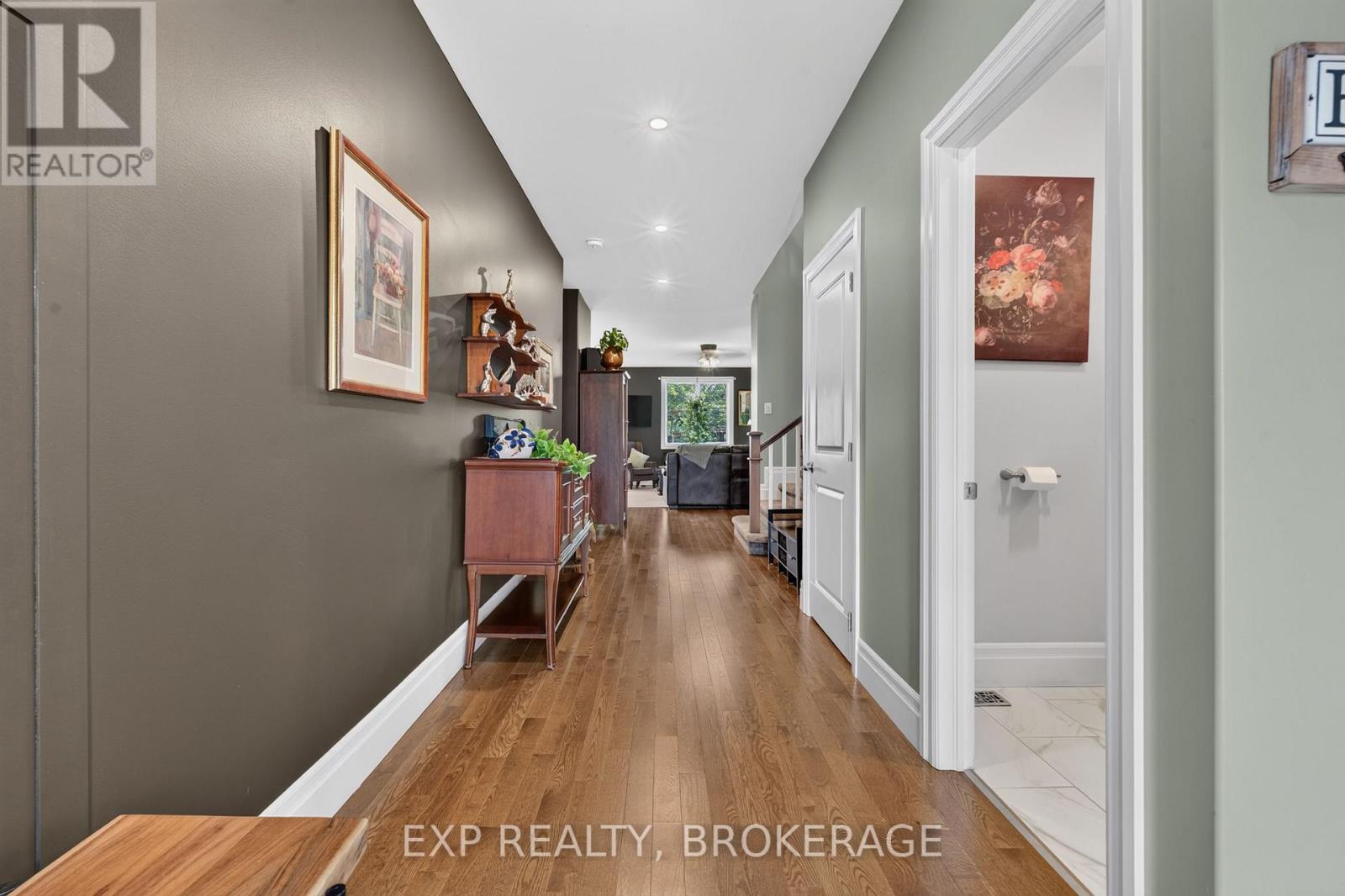 32 Curtis Street Property Photo 6