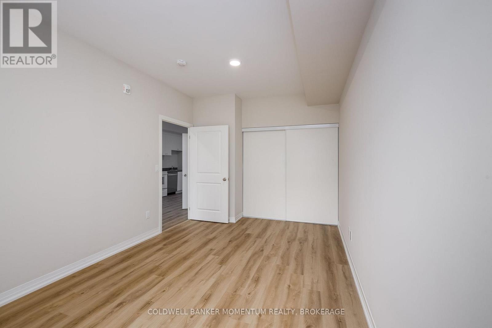 108 - 50 Herrick Avenue Property Photo 13