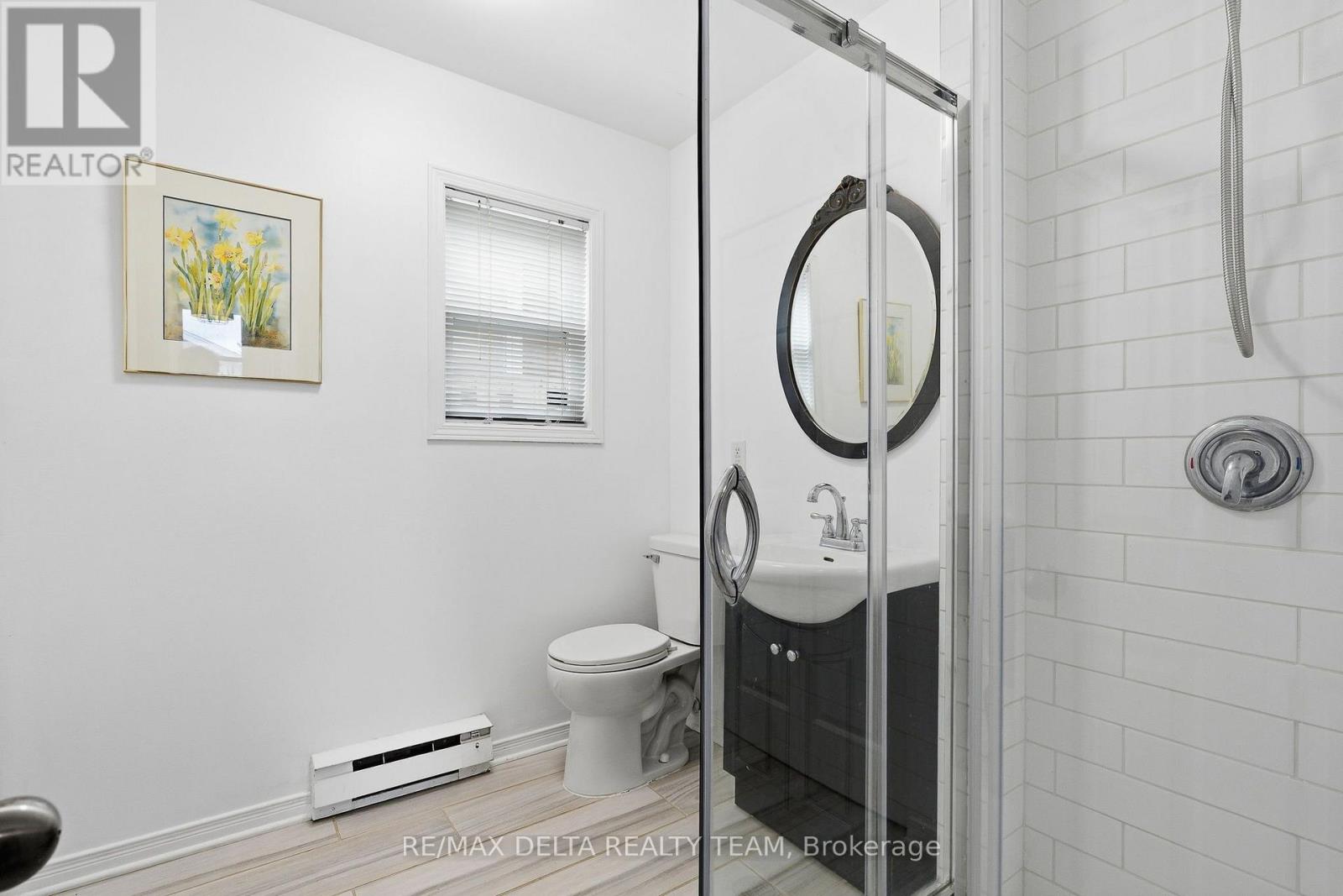 1587 Maxime Street Property Photo 7