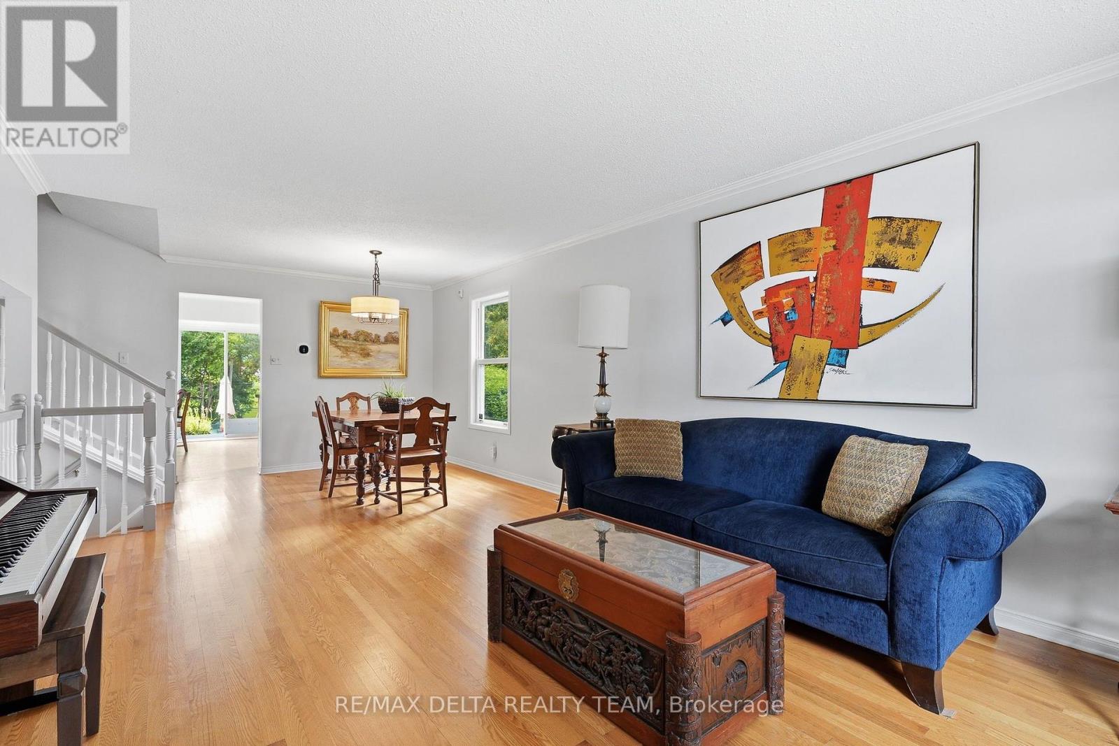 1587 Maxime Street Property Photo 14