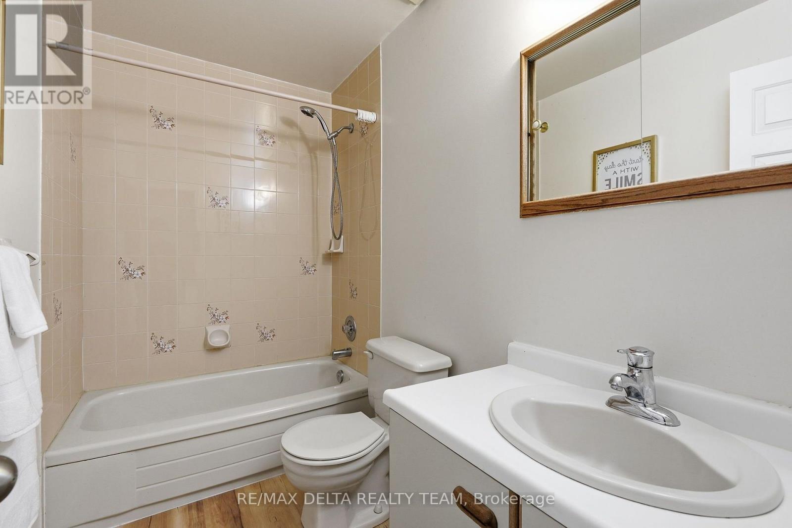 1587 Maxime Street Property Photo 24
