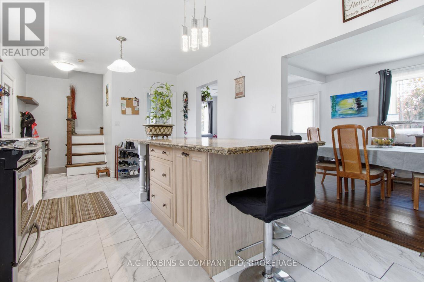 54 Clifford Avenue Property Photo 20