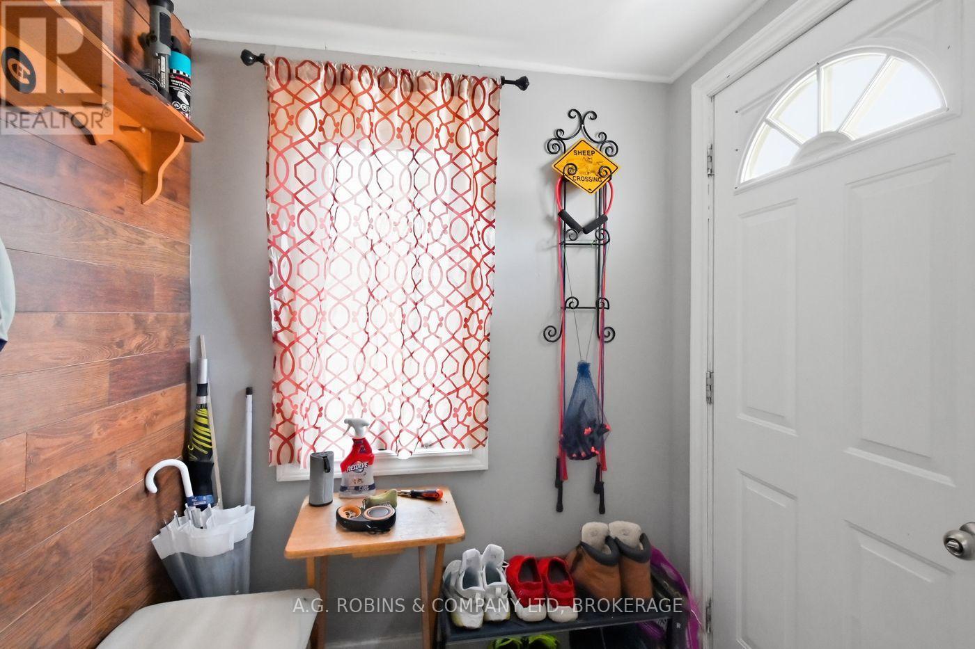 54 Clifford Avenue Property Photo 21