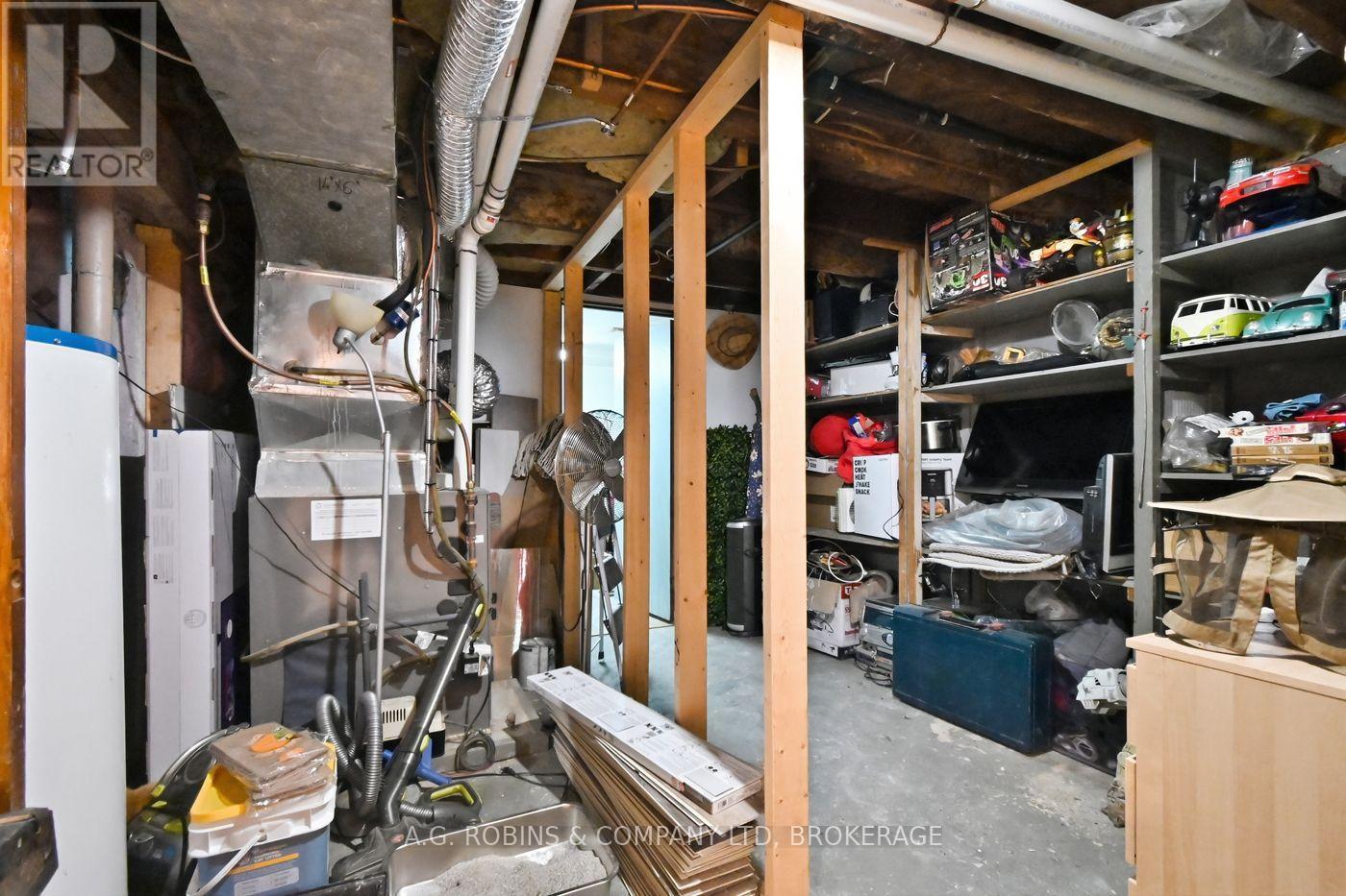 54 Clifford Avenue Property Photo 32
