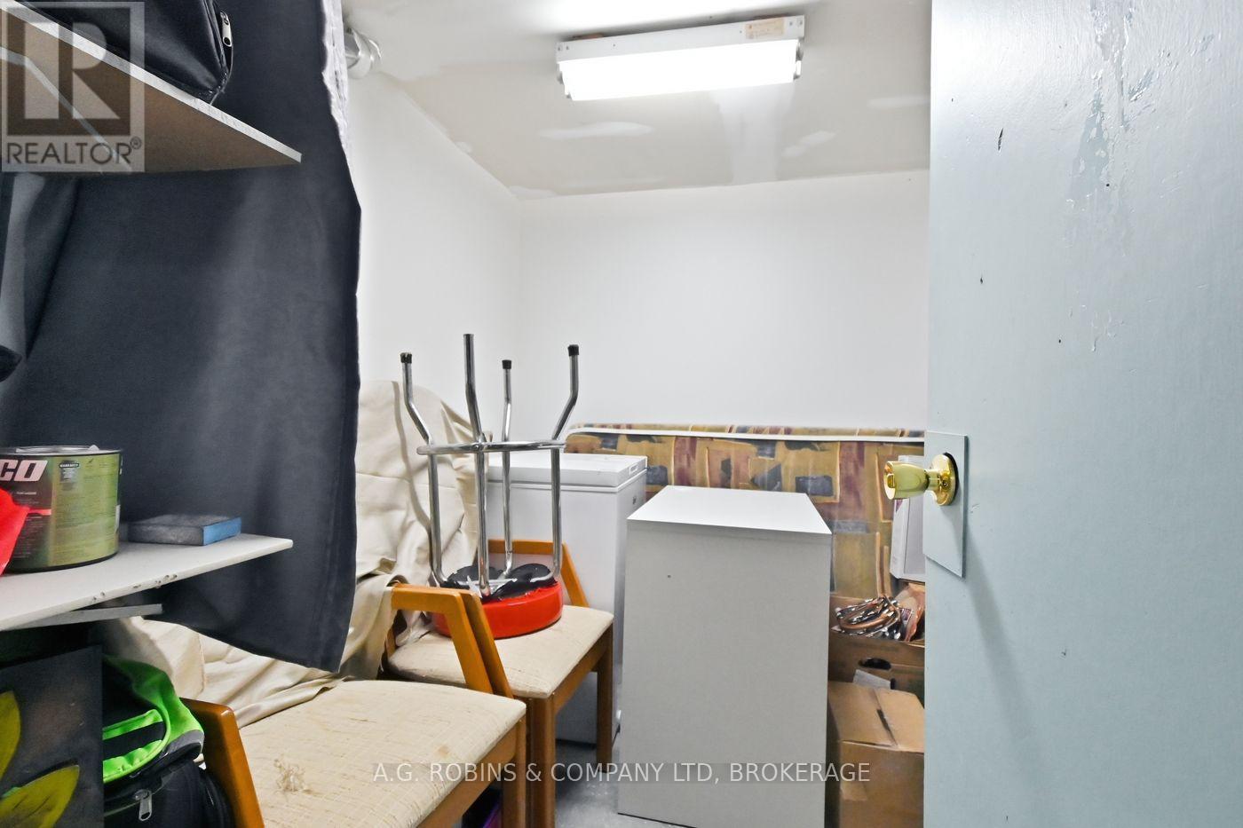 54 Clifford Avenue Property Photo 35