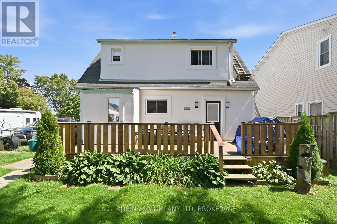 54 Clifford Avenue Property Photo 44