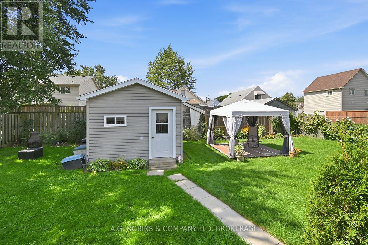 54 Clifford Avenue Property Photo 45