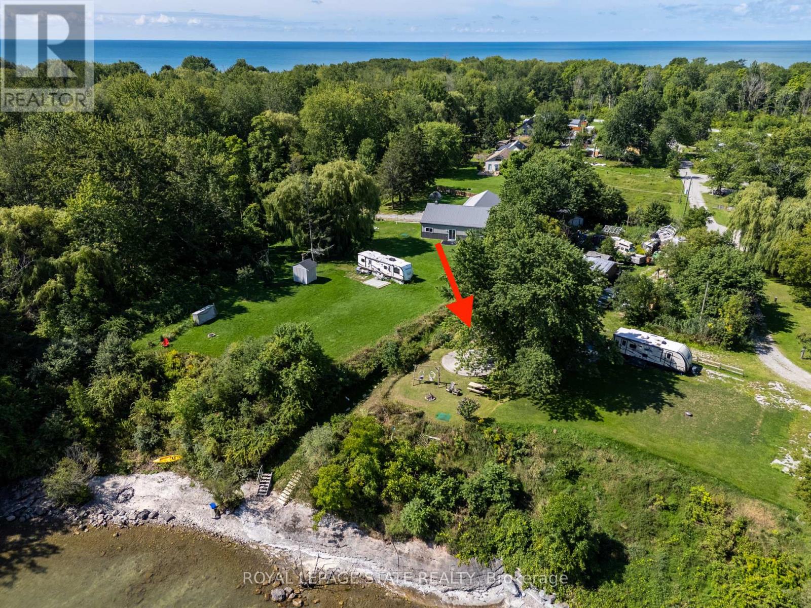 38 Burton Line Property Photo 13