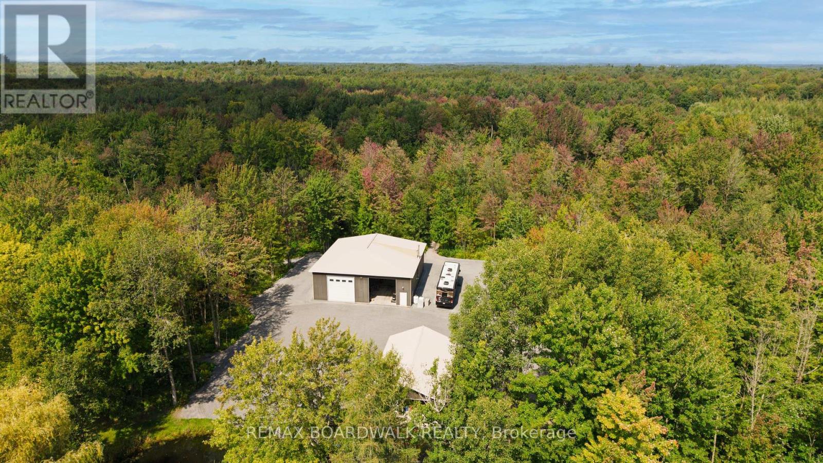 2437 Devine Road Property Photo 43