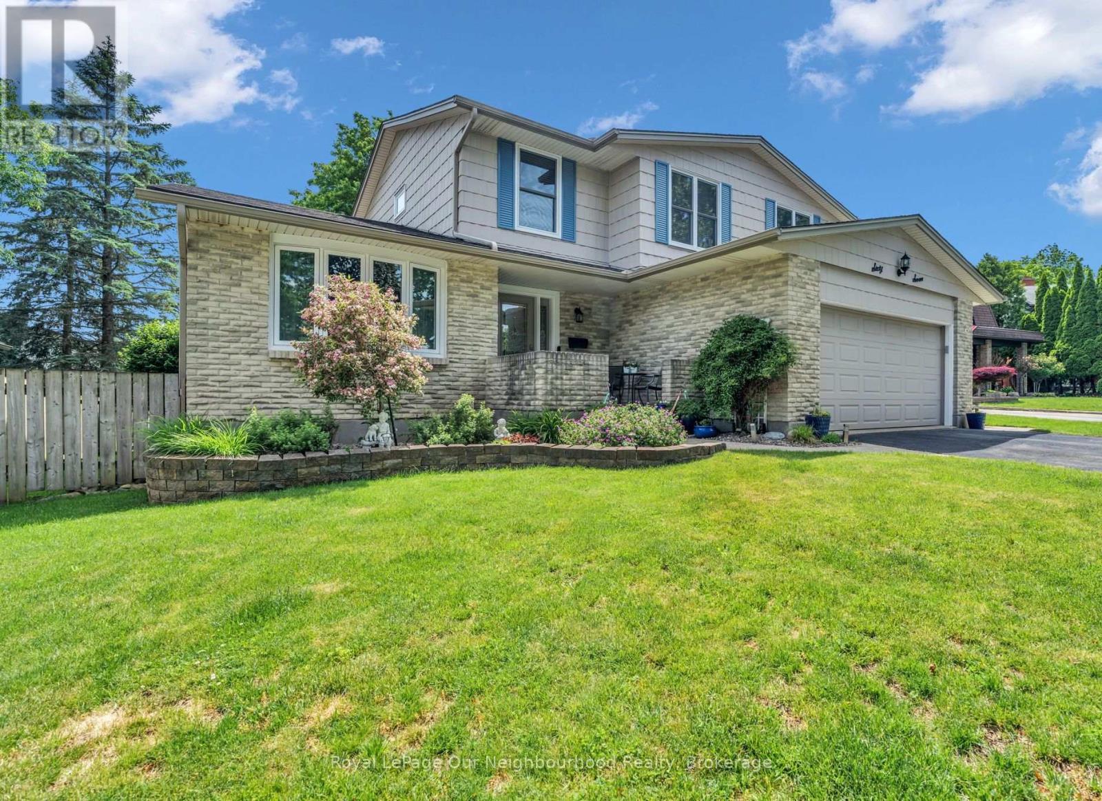 67 BARTLETT CRESCENT
