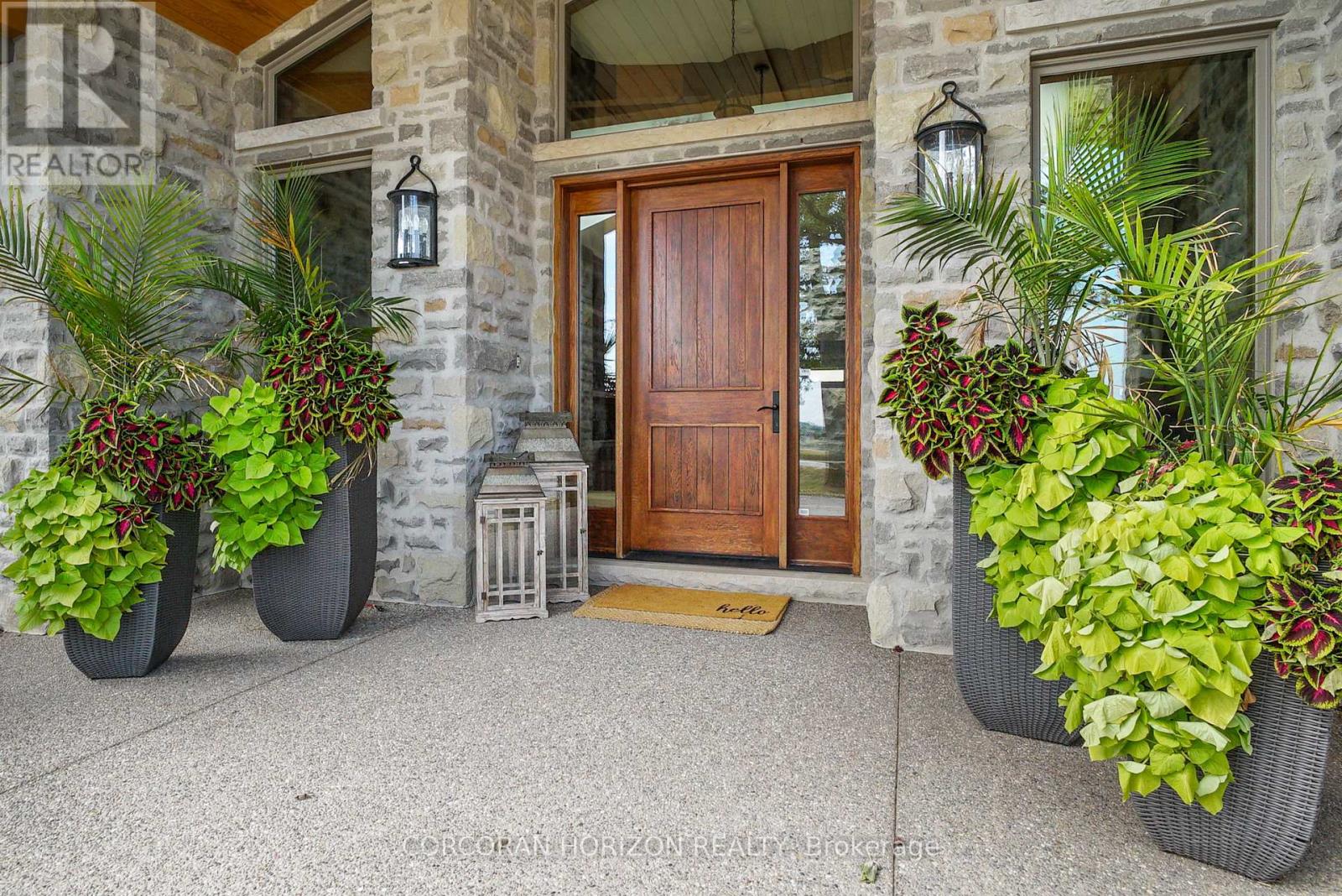 1546 Maryhill Road Property Photo 8