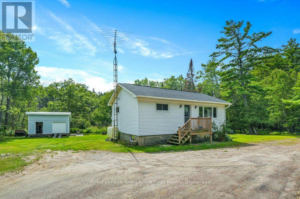 138 559 Highway Property Photo 1