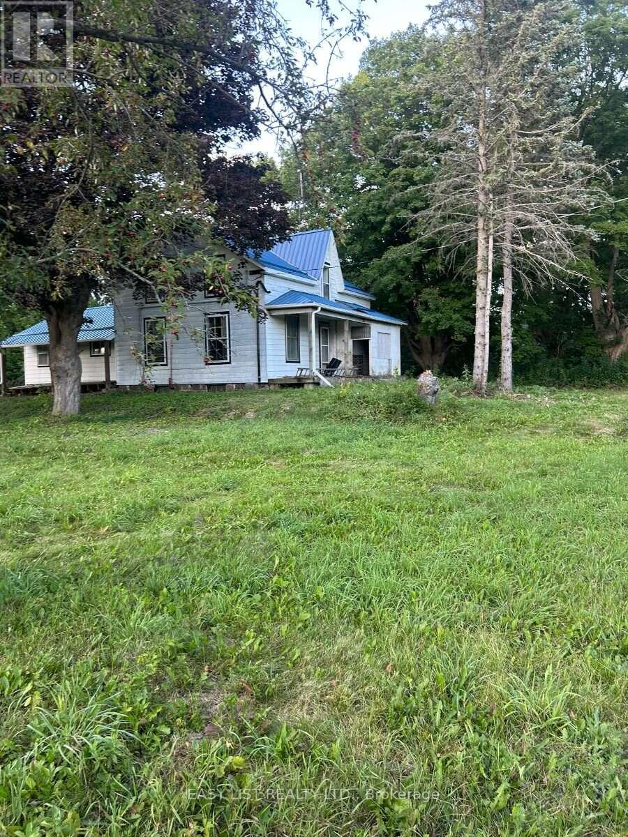 1415 Hwy 7a Property Photo 1