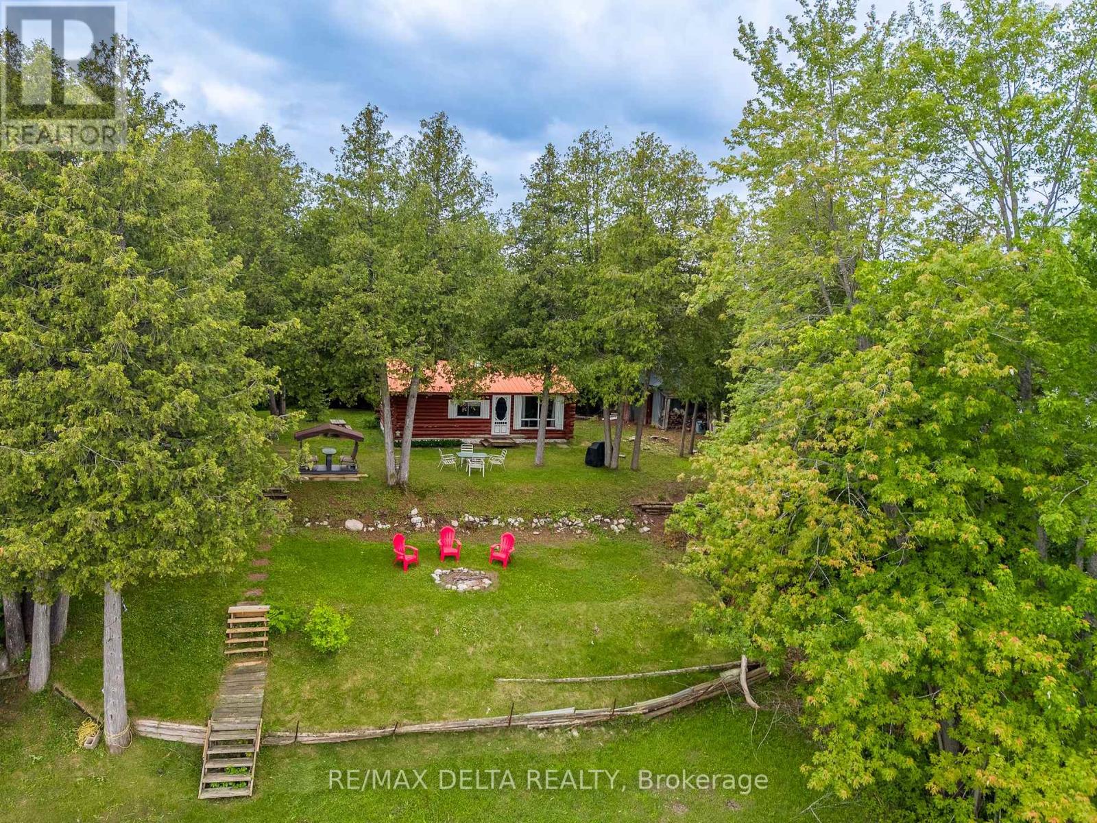 48 Crosby Trail Property Photo 1