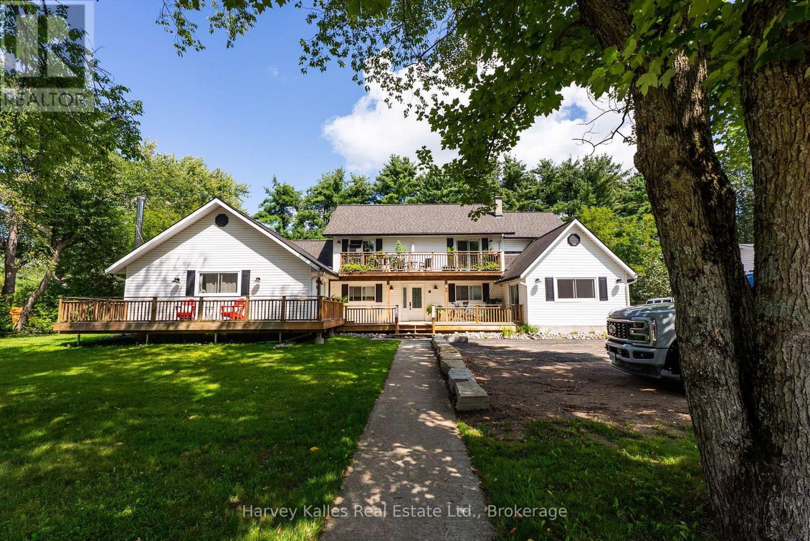 99 Spencer Street Property Photo 1