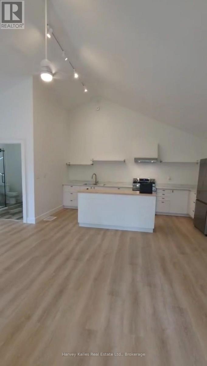 99 Spencer Street Property Photo 13