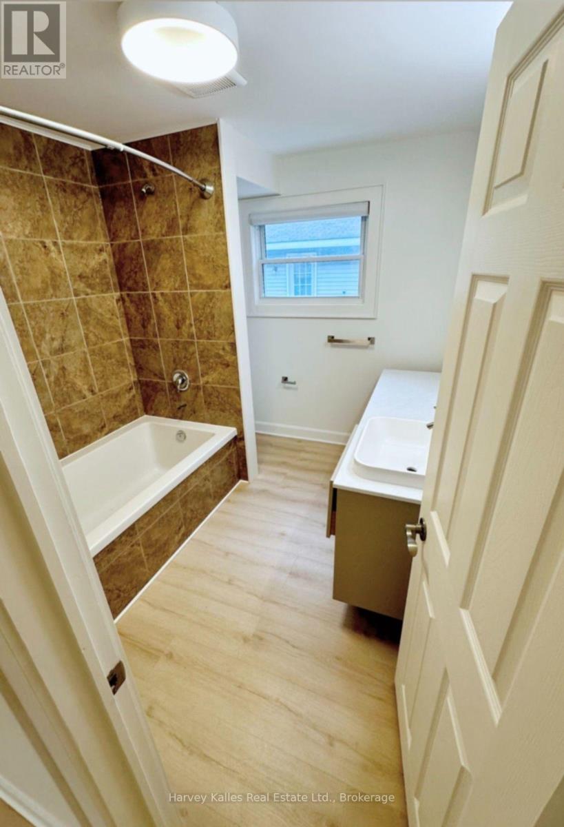 99 Spencer Street Property Photo 25