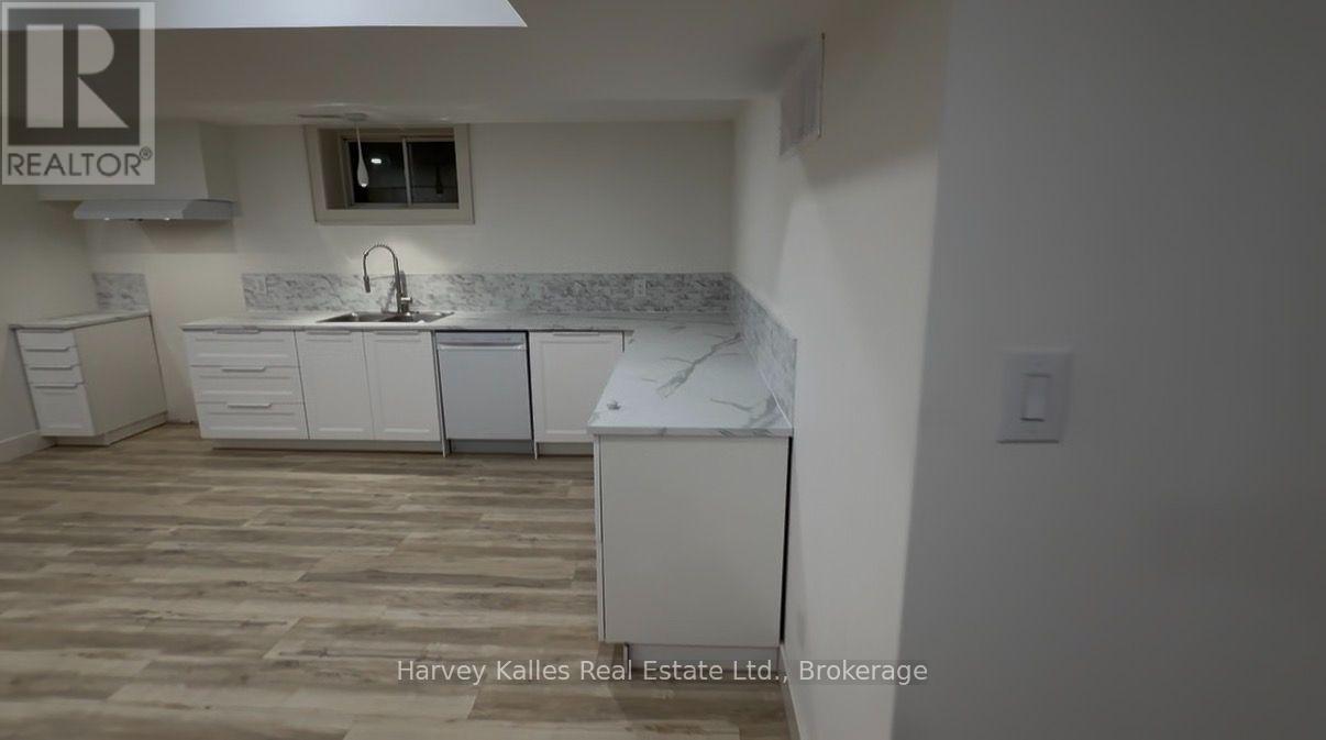 99 Spencer Street Property Photo 36