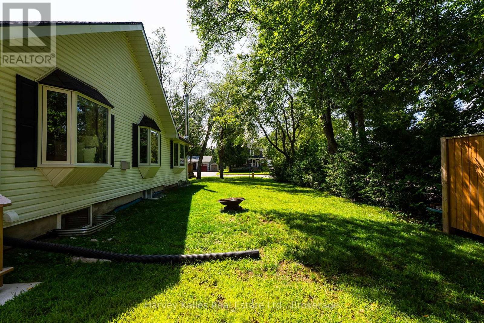 99 Spencer Street Property Photo 48