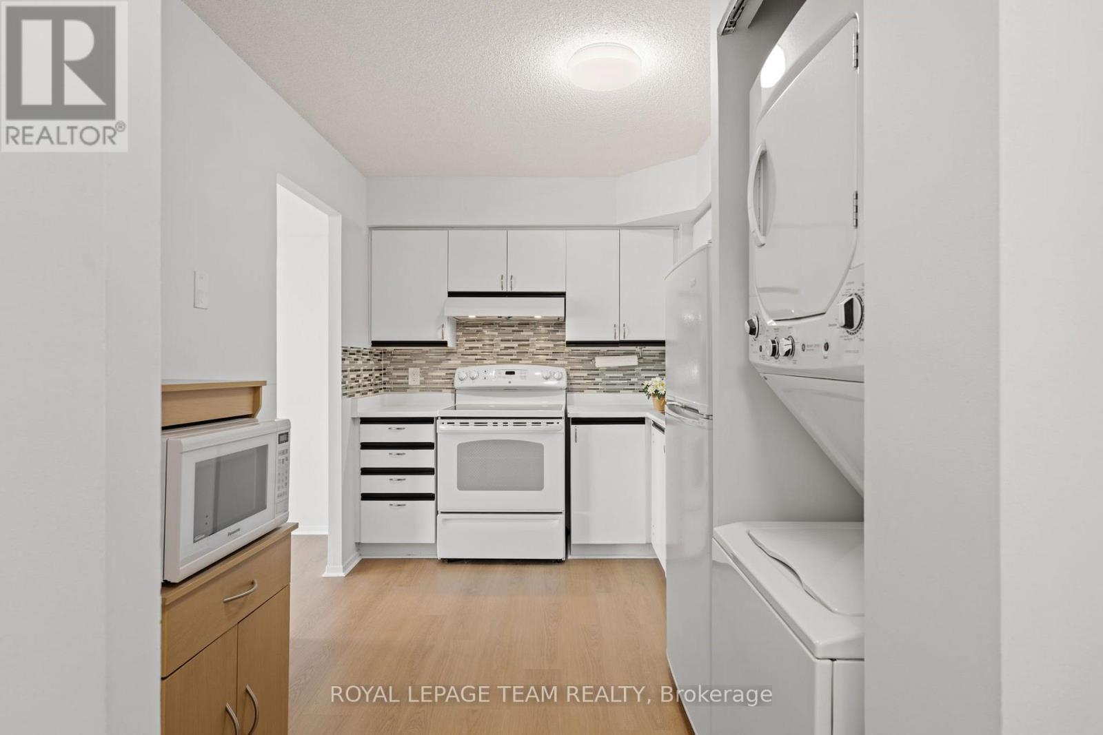 719 - 1025 Grenon Avenue Property Photo 4