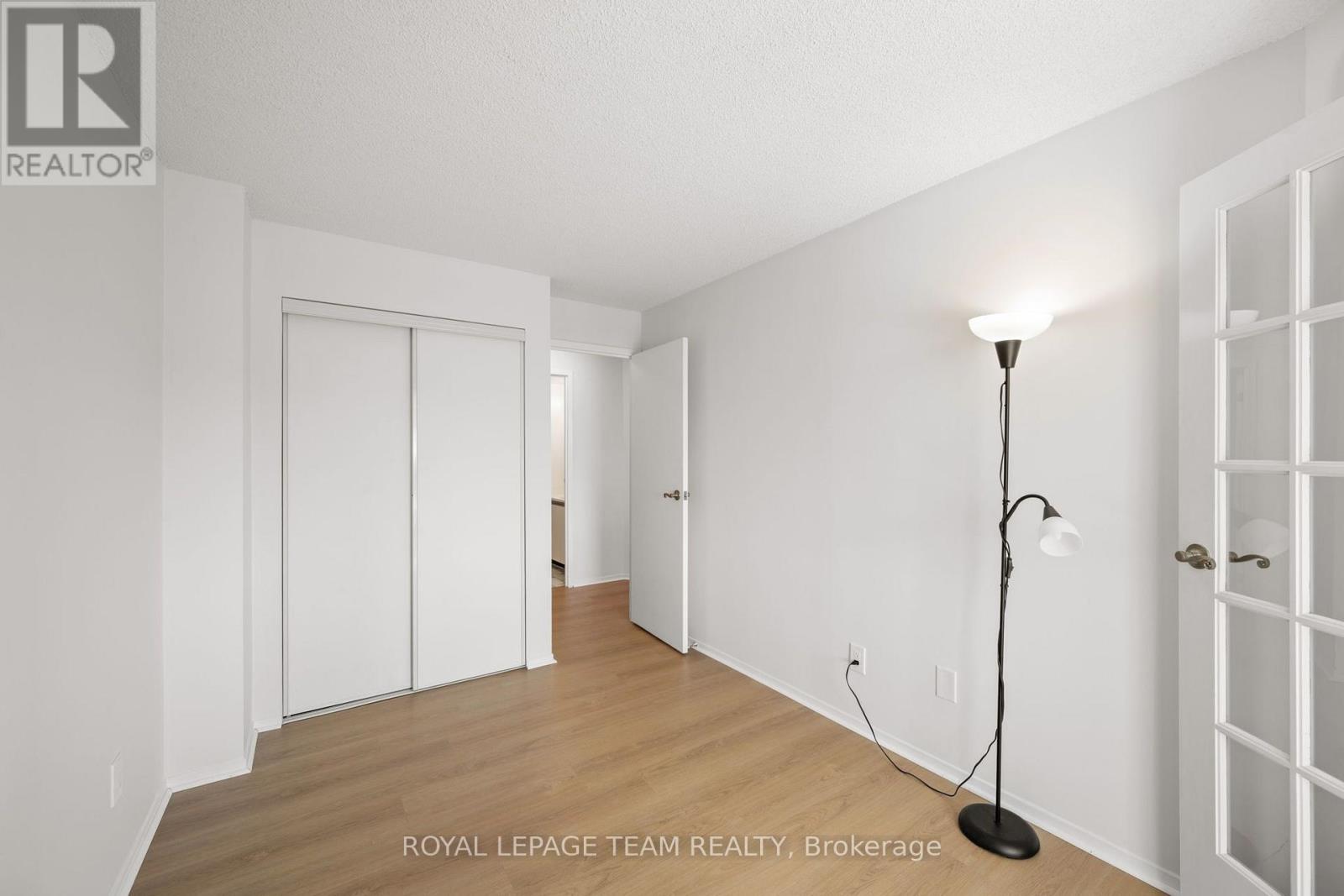 719 - 1025 Grenon Avenue Property Photo 16
