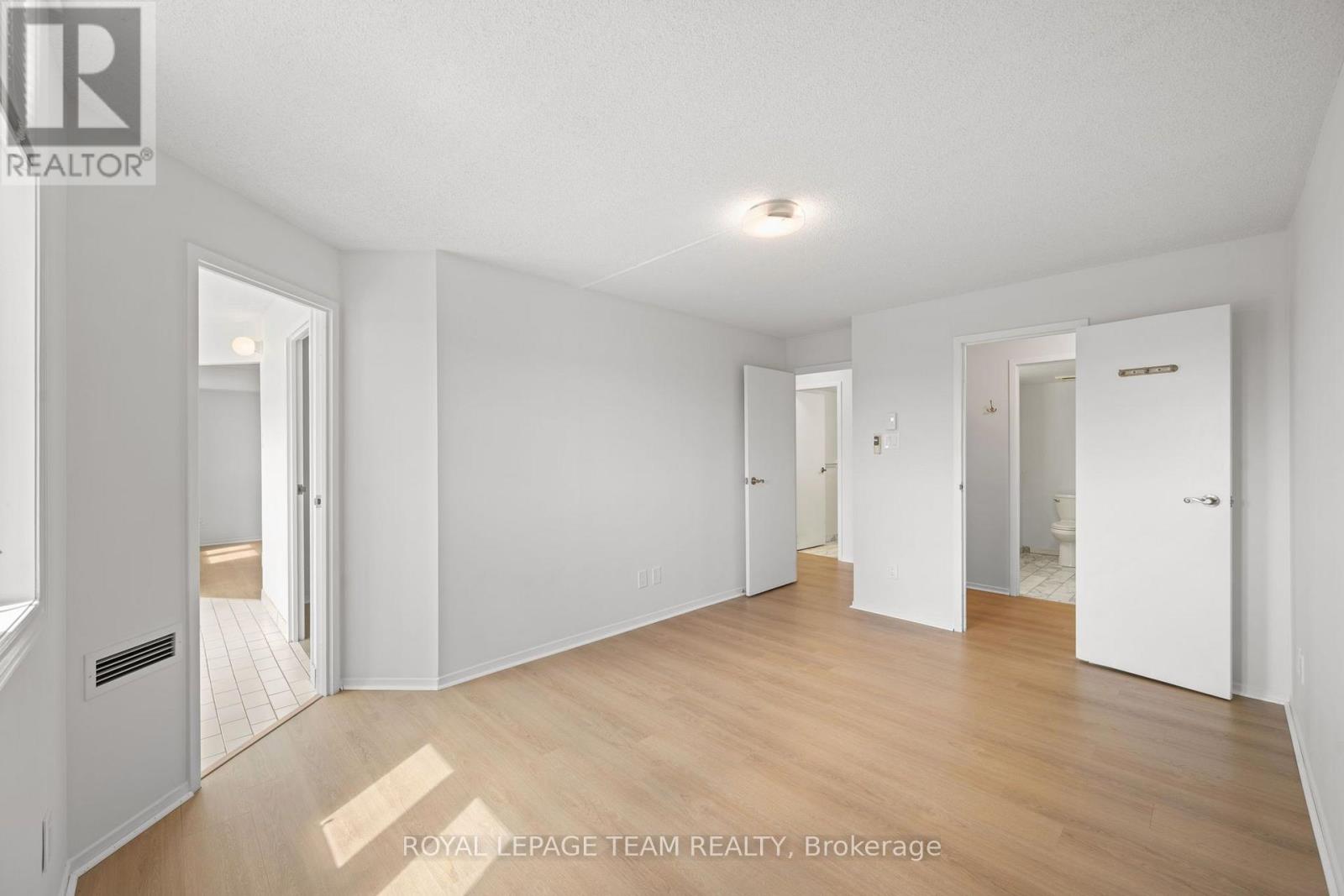719 - 1025 Grenon Avenue Property Photo 20