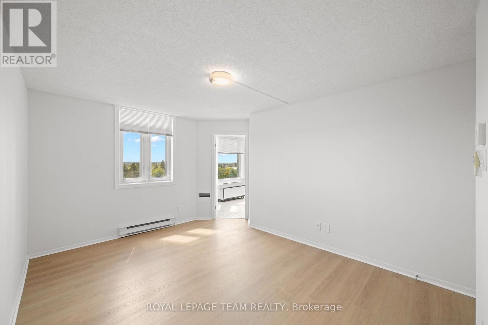 719 - 1025 Grenon Avenue Property Photo 24