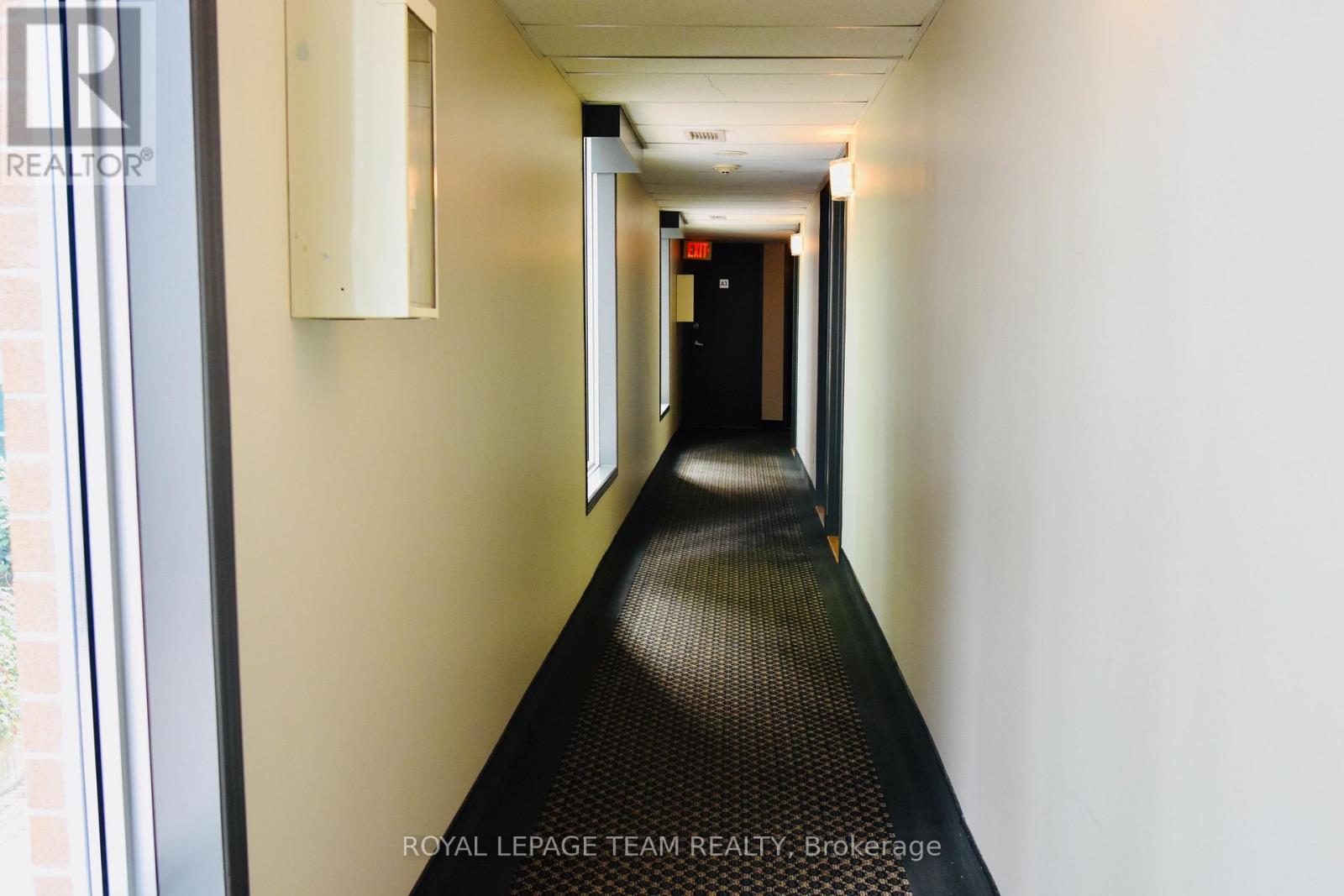 3e - 150 York Street Property Photo 3
