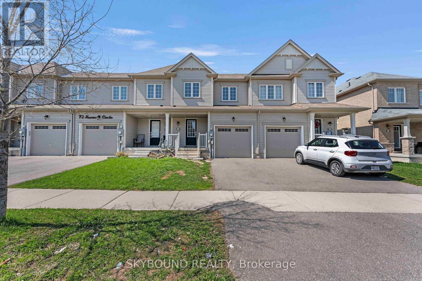 70 MUNRO CIRCLE Property Photo 1