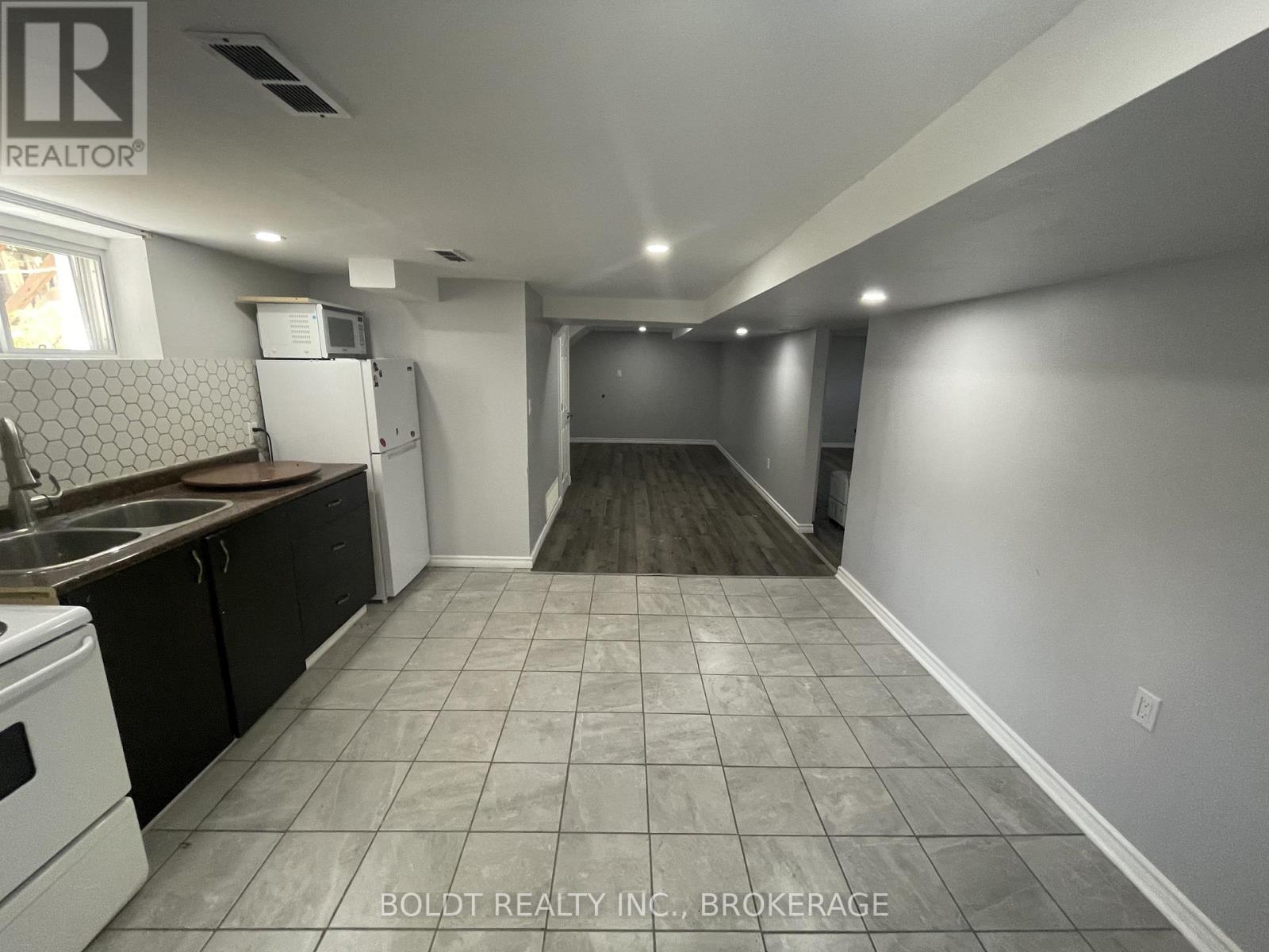 5145 Rice Crescent Property Photo 19