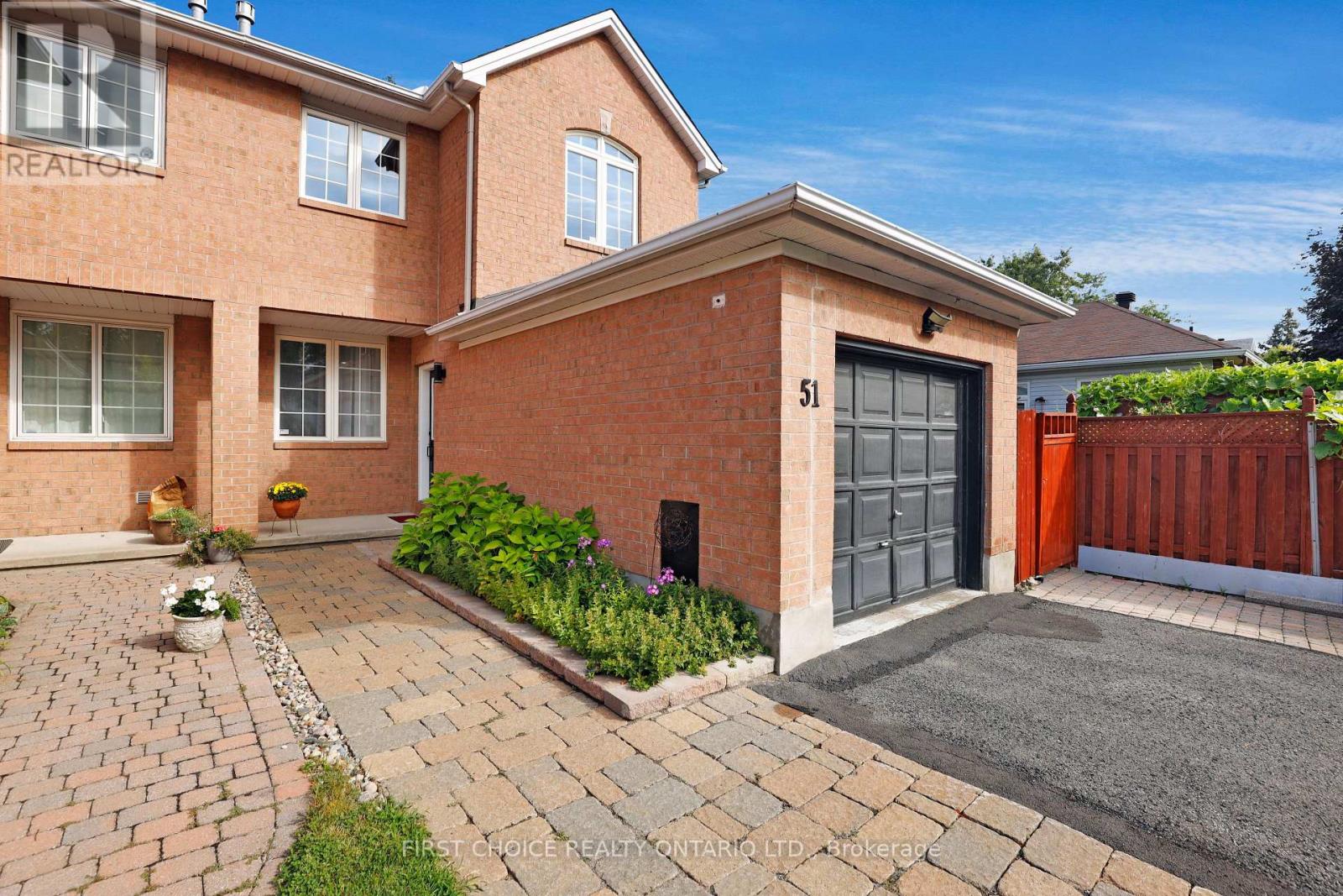 51 Central Park Drive Property Photo 3