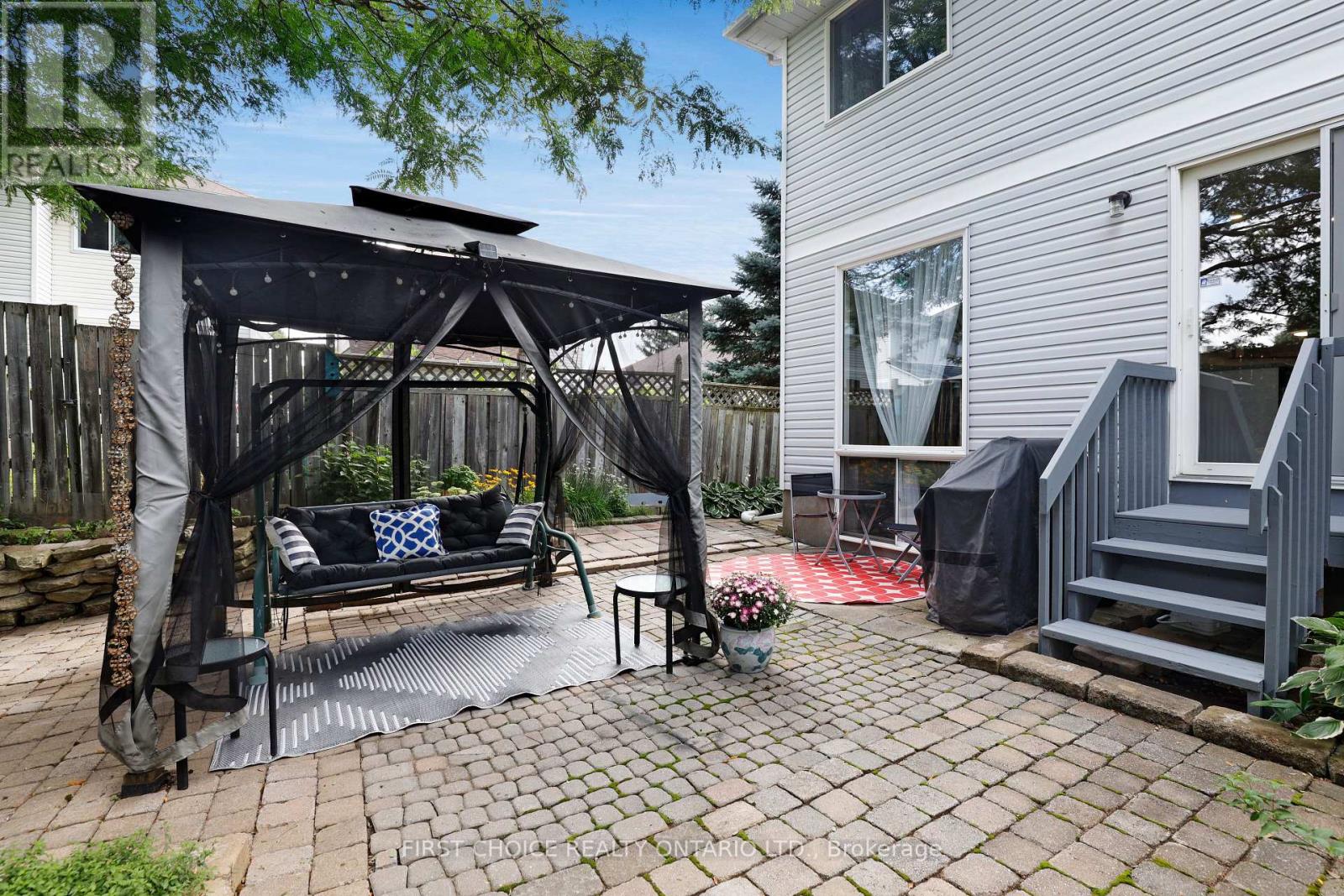 51 Central Park Drive Property Photo 34