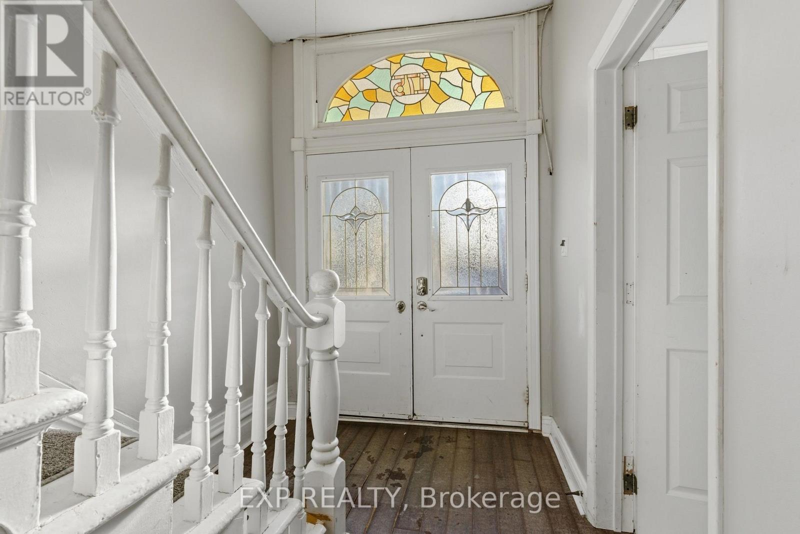 175 King Street Property Photo 4