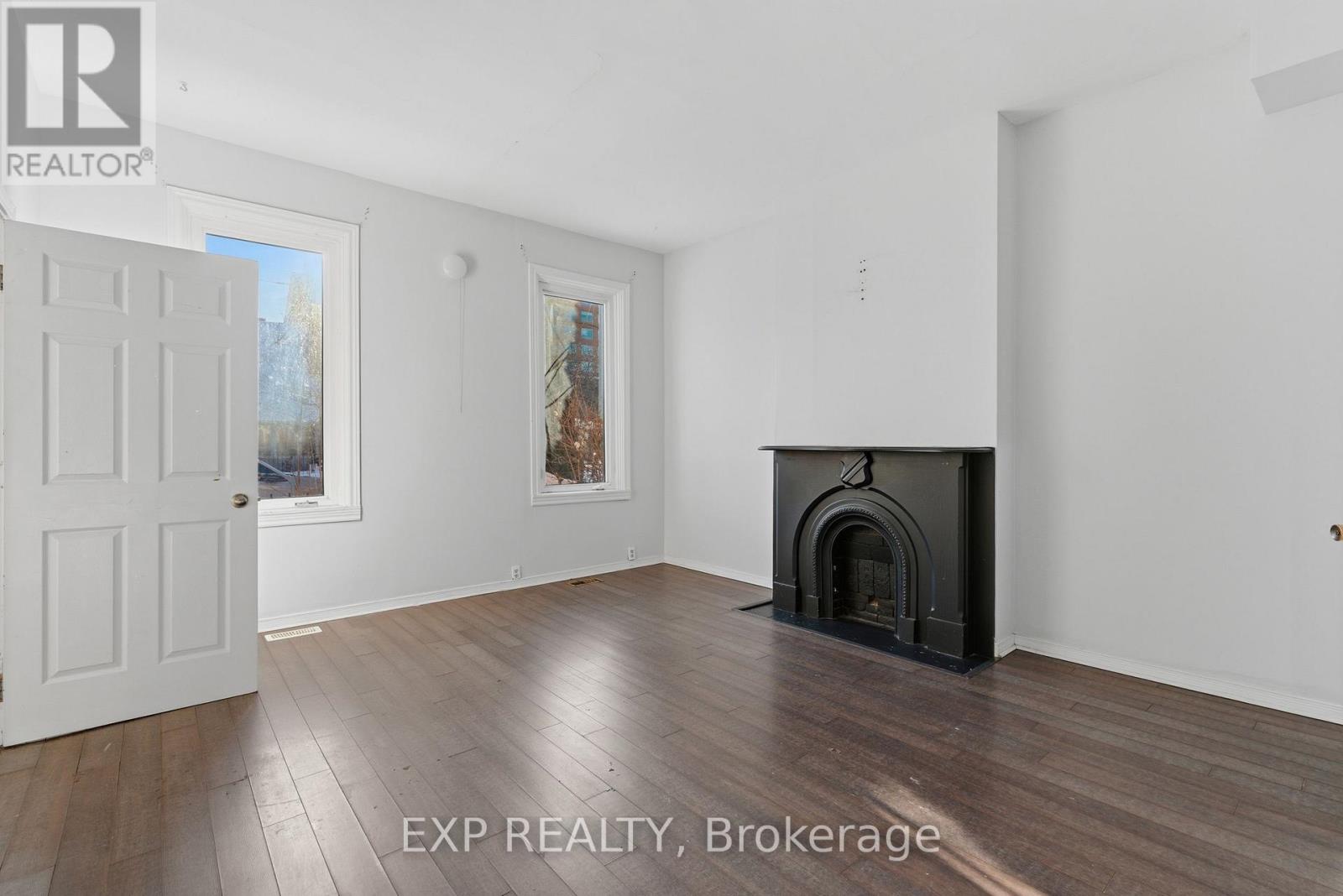 175 King Street Property Photo 7