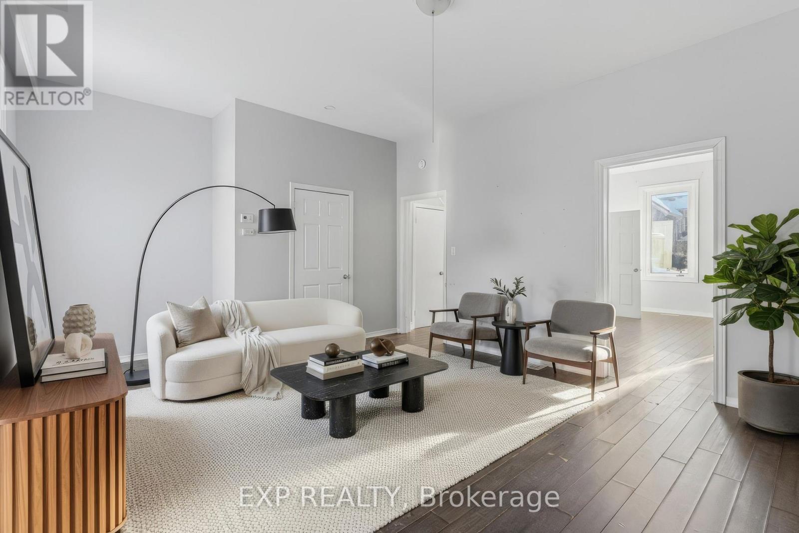 175 King Street Property Photo 14