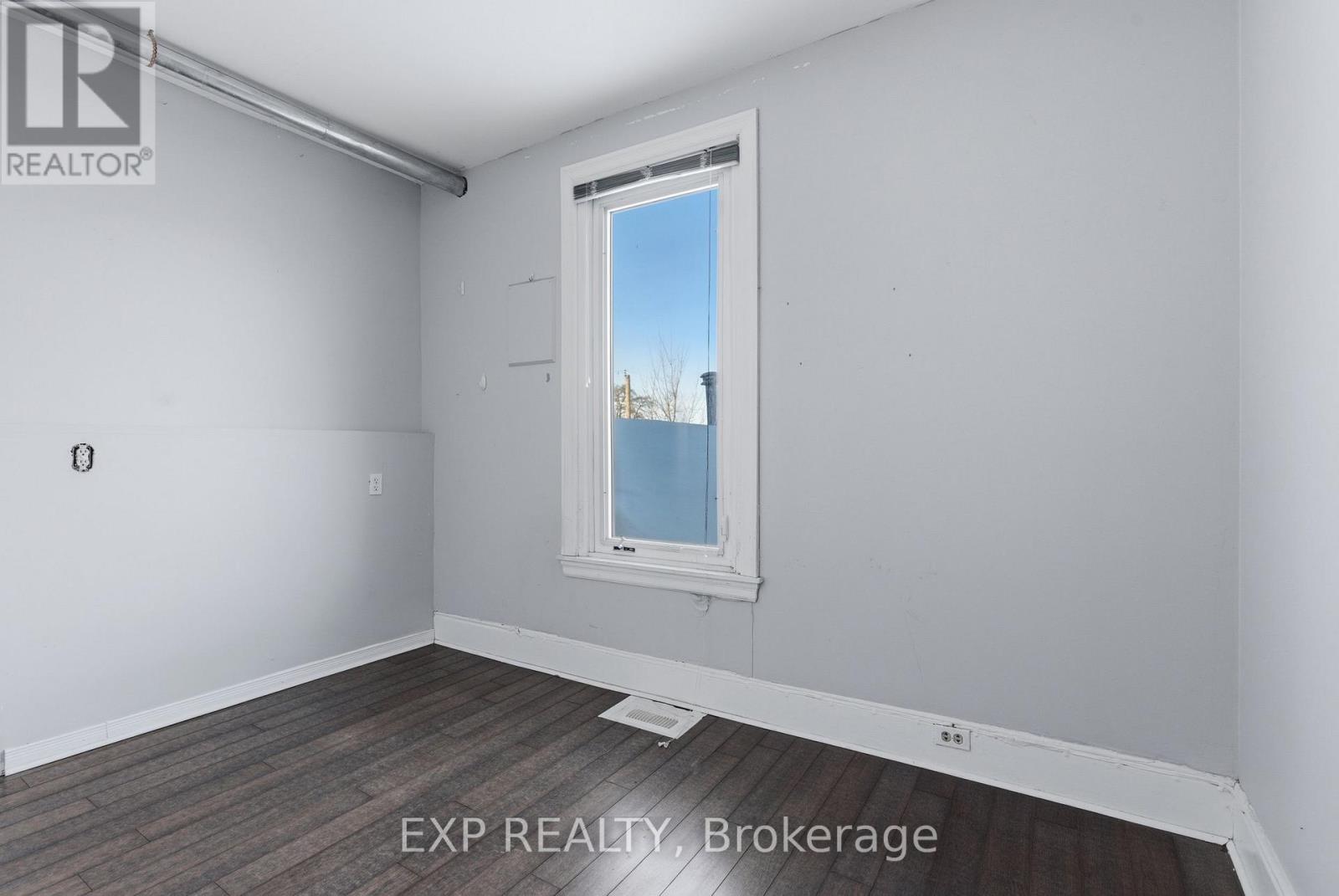 175 King Street Property Photo 29