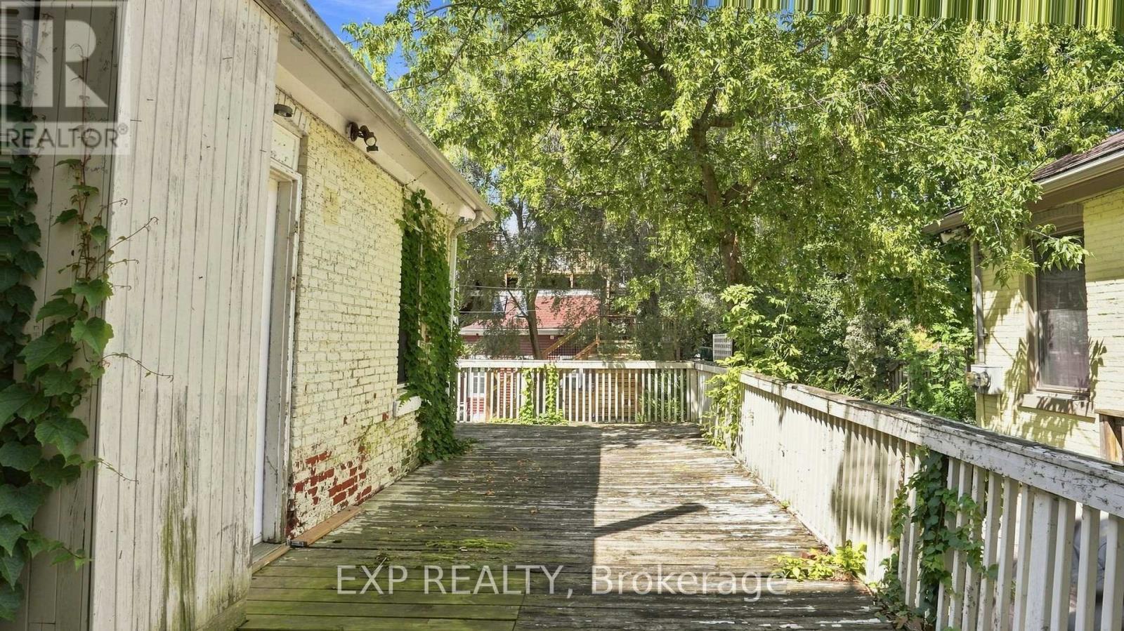 175 King Street Property Photo 46