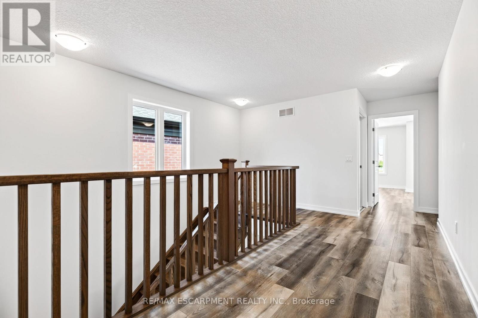 96 Valley Trail Place Property Photo 19