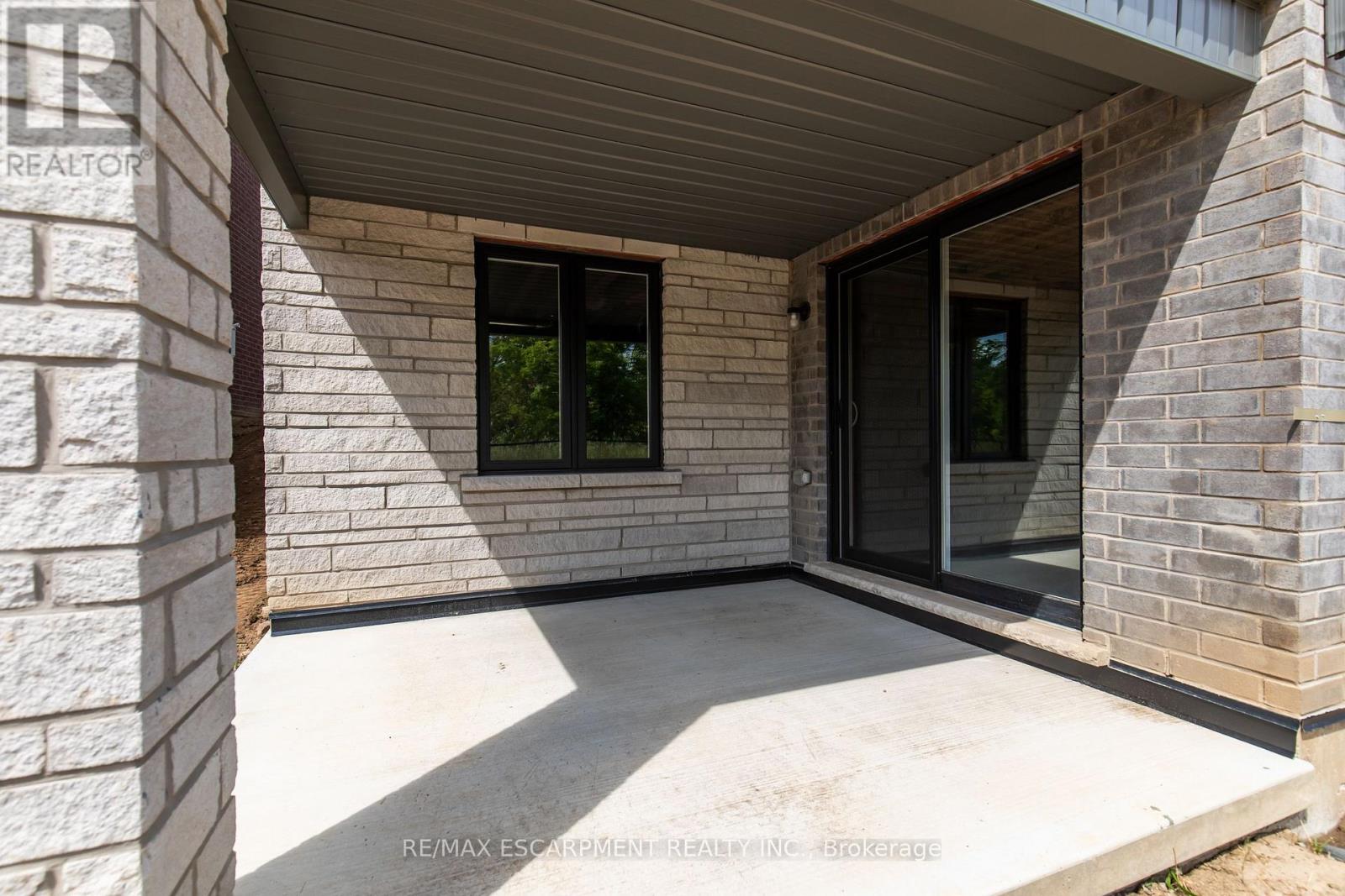 96 Valley Trail Place Property Photo 45
