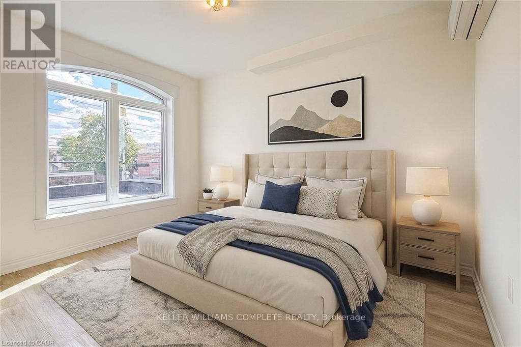 76 Wentworth Street S Property Photo 19